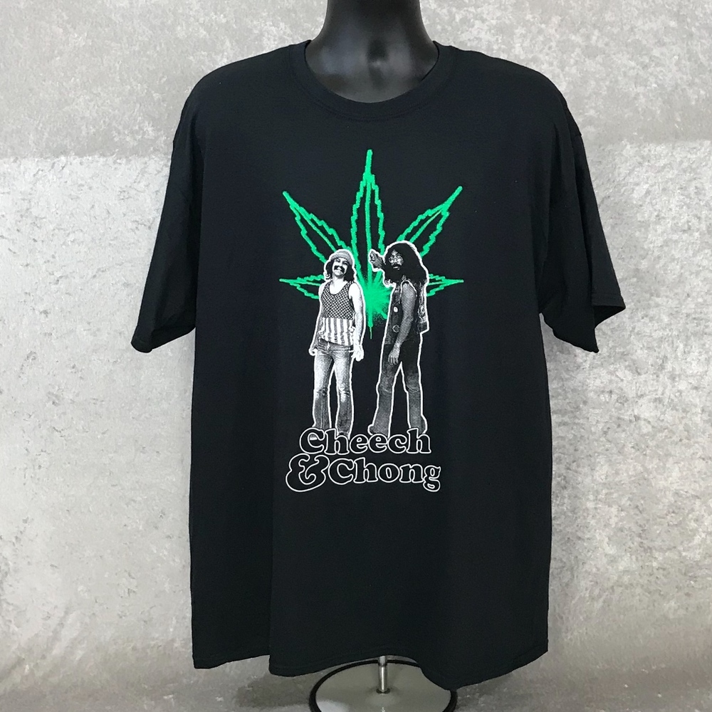 CHEECH AND CHONG GRAPHIC T-SHIRT